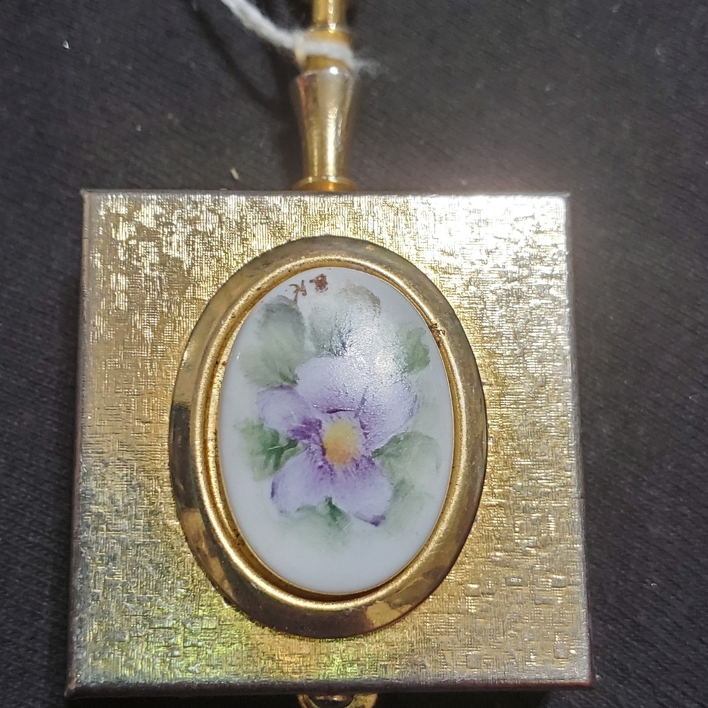 Vintage Ladies Purse Ashtray